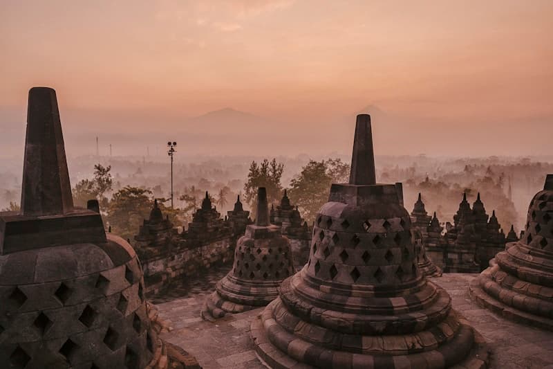 Mawlynnong Village